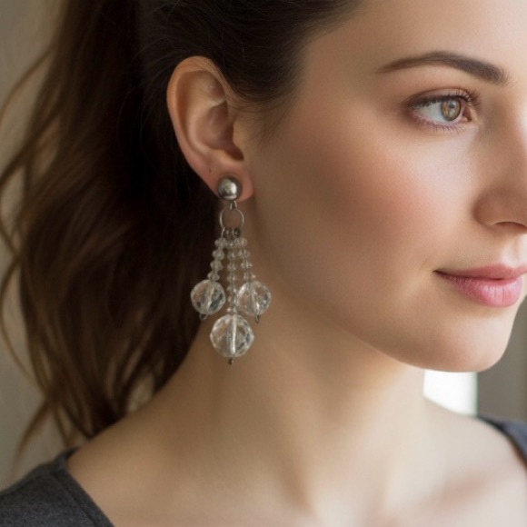 Vintage Art Deco Clear Crystal Faceted Earrings